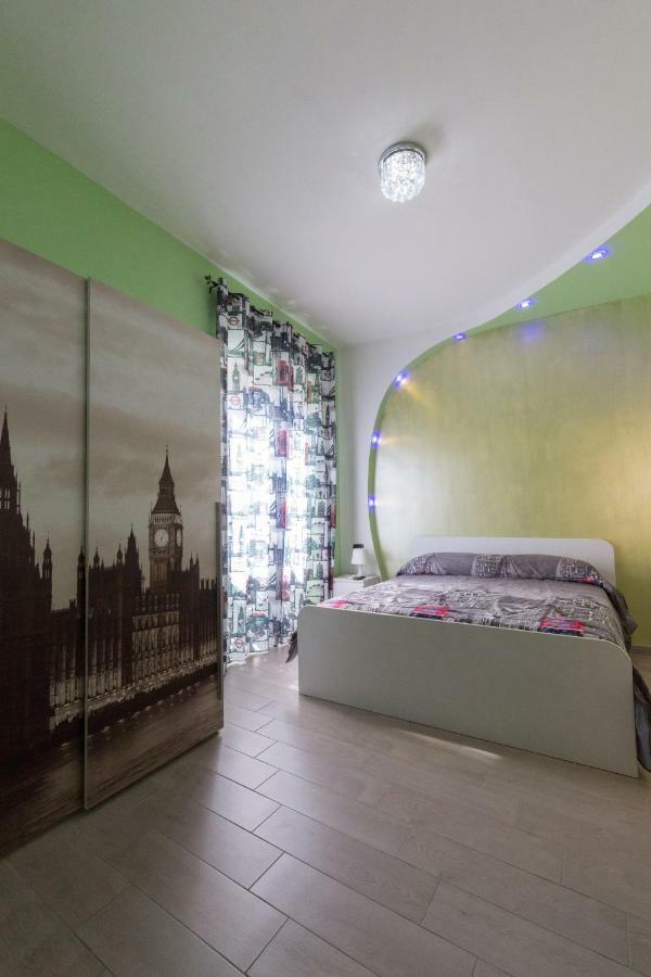 B&B Phoenix Naples Extérieur photo