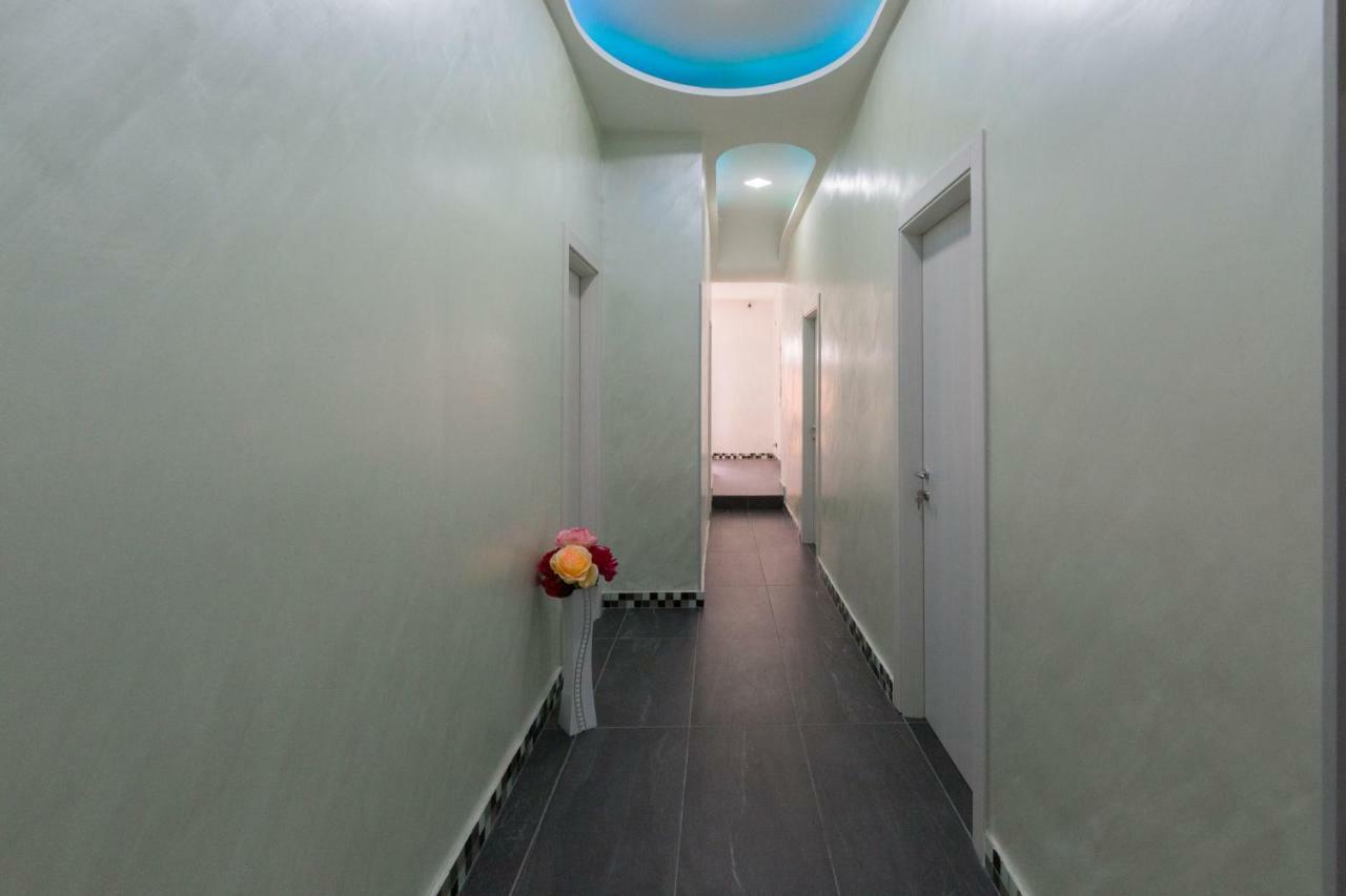 B&B Phoenix Naples Extérieur photo